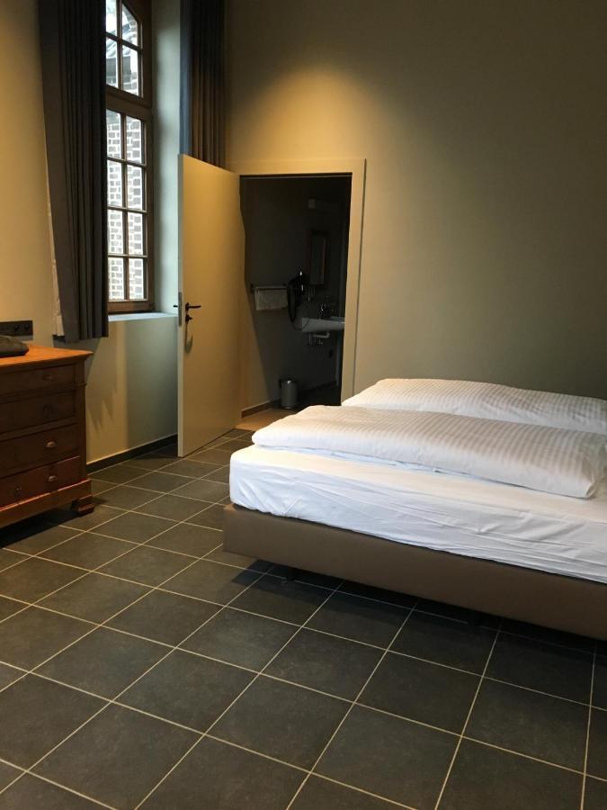 Orshof Hotel Opglabbeek Екстериор снимка